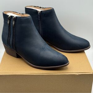 Journee Collection Jayda Ankle Boots Women’s 9 Navy Double Zip Block Heel NWT